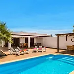 Villa Shaula Playa Blanca